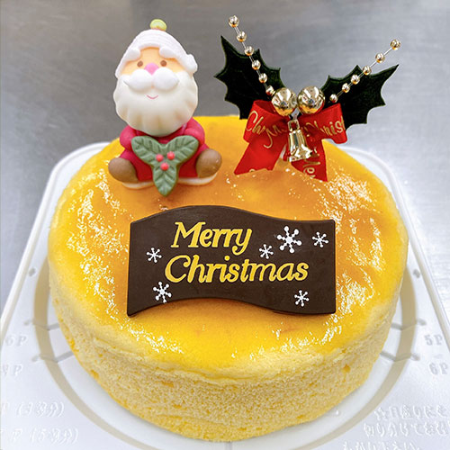 冨永松栄堂パティスリー　クリスマスケーキ　チーズサンタ